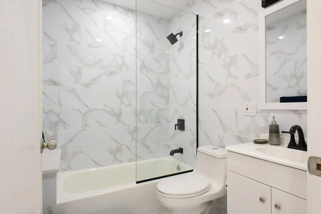 Appartamento 240-11 New Studio Prime Upper East W&D New York
